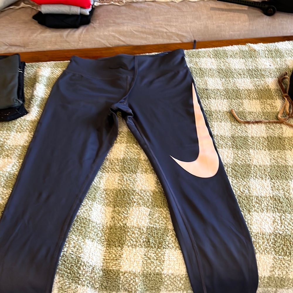 Nike leggings